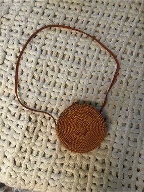Round Woven Crossbody Bag in Brown